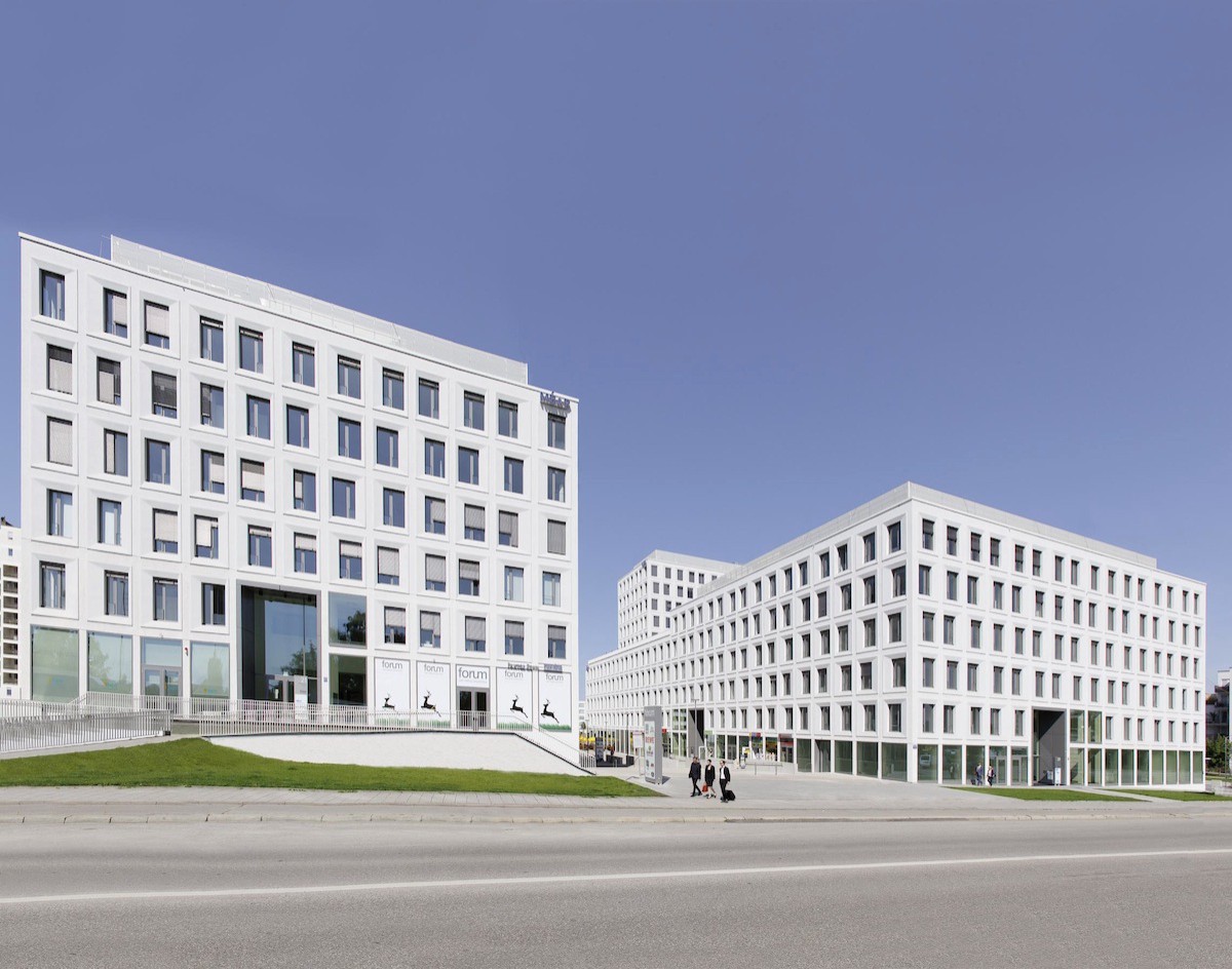 Büro- und Geschäftshaus